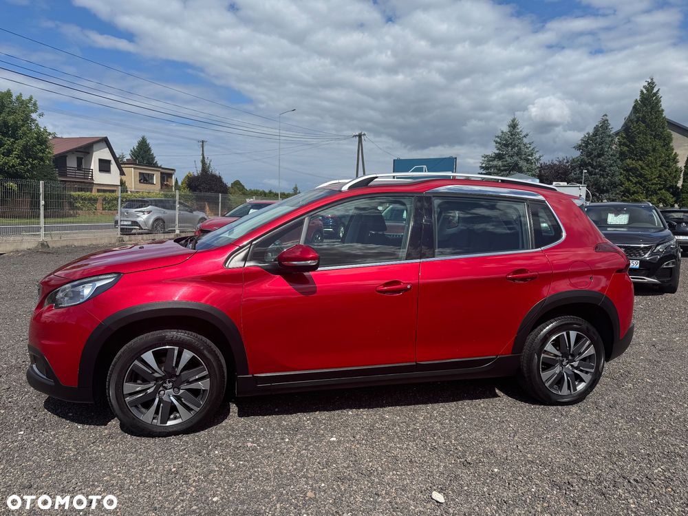 Peugeot 2008 1.2 Pure Tech GPF Allure S&S EAT6 - 4