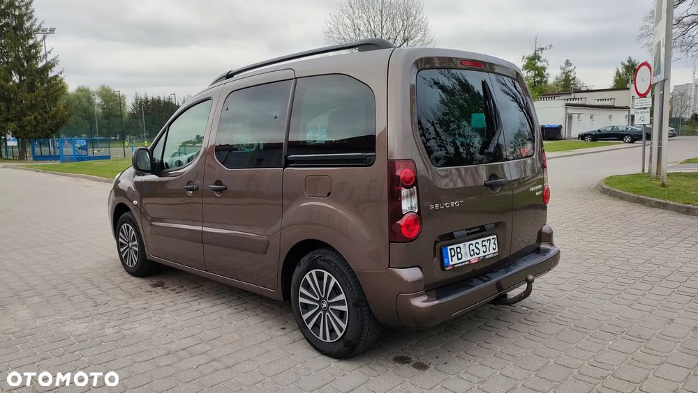 Peugeot Partner HDi FAP 115 Family - 13