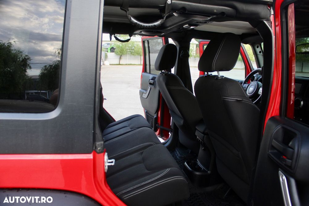 Jeep Wrangler 2.8 CRD AT Rubicon - 21