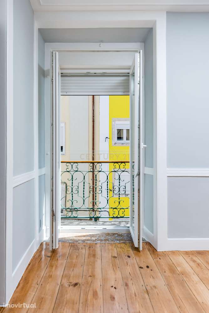 T2 Totalmente Remodelado, a 3 min do Metro e no Coração de Lisboa | La - Grande imagem: 3/29