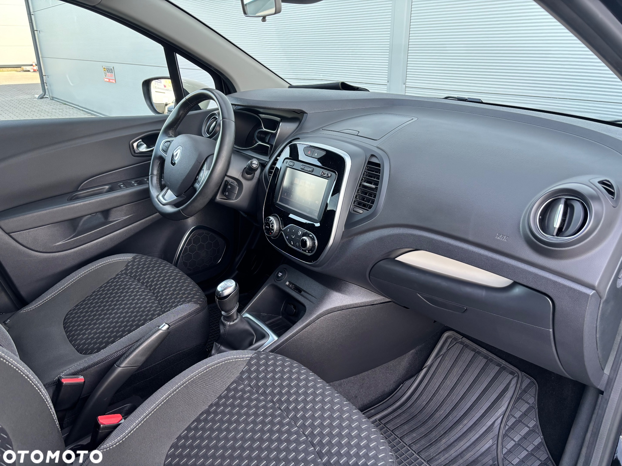 Renault Captur 1.2 Energy TCe Intens - 30