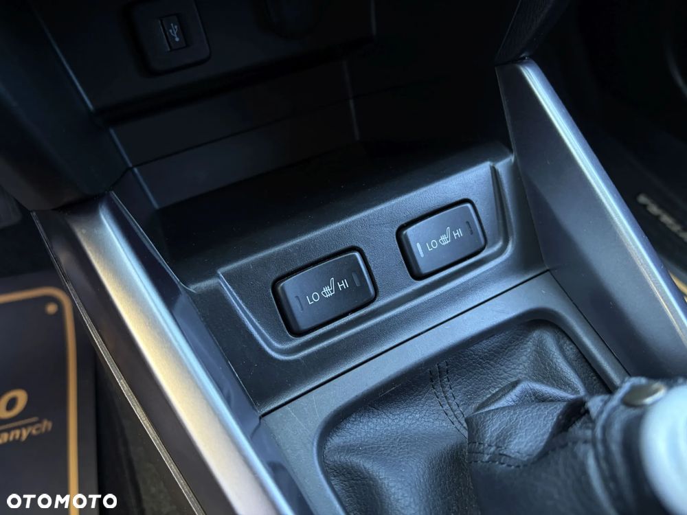 Suzuki Vitara 1.4 Boosterjet Hybrid Club - 32