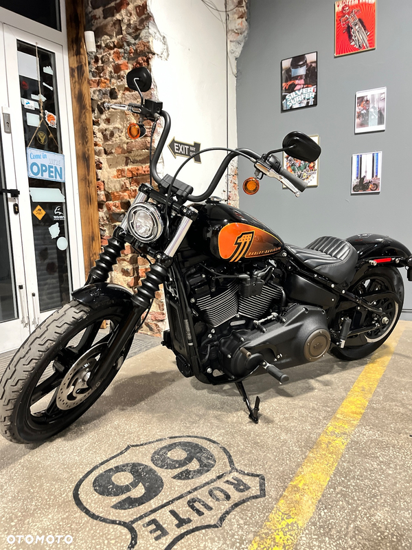 Harley-Davidson Softail Street Bob
