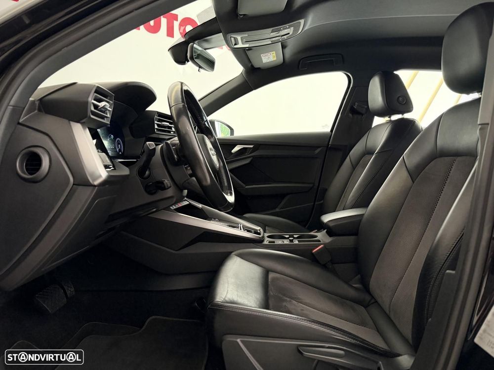 Audi A3 Sportback 45 TFSIe S tronic S line - 12