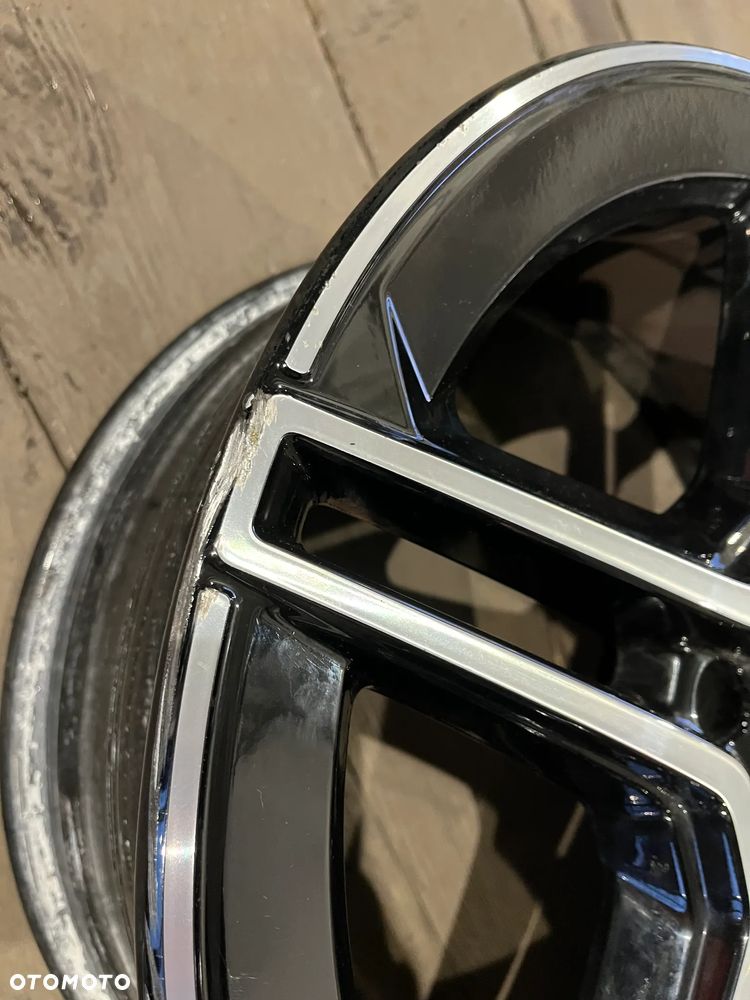 Felga Mercedes GLB 5x112 7,5 19 ET 53 A2474011500 1szt. - 3