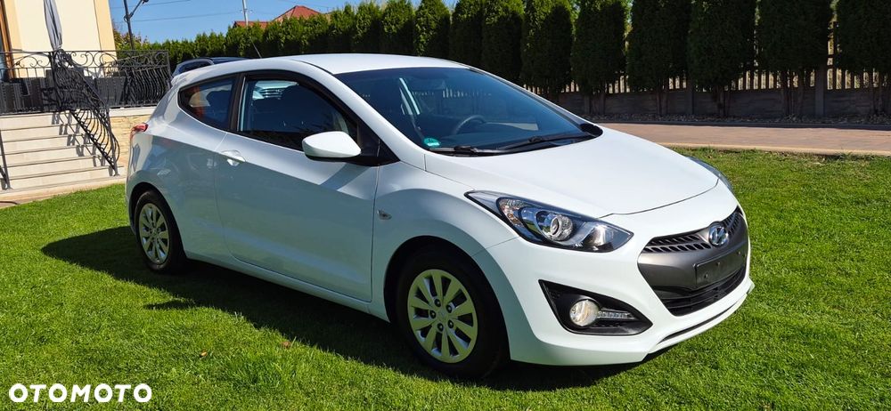 Hyundai i30 1.6 CRDi Comfort - 3
