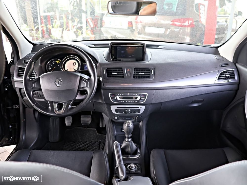 Renault Mégane Sport Tourer 1.5 dCi Dynamique CO2 Champion - 19
