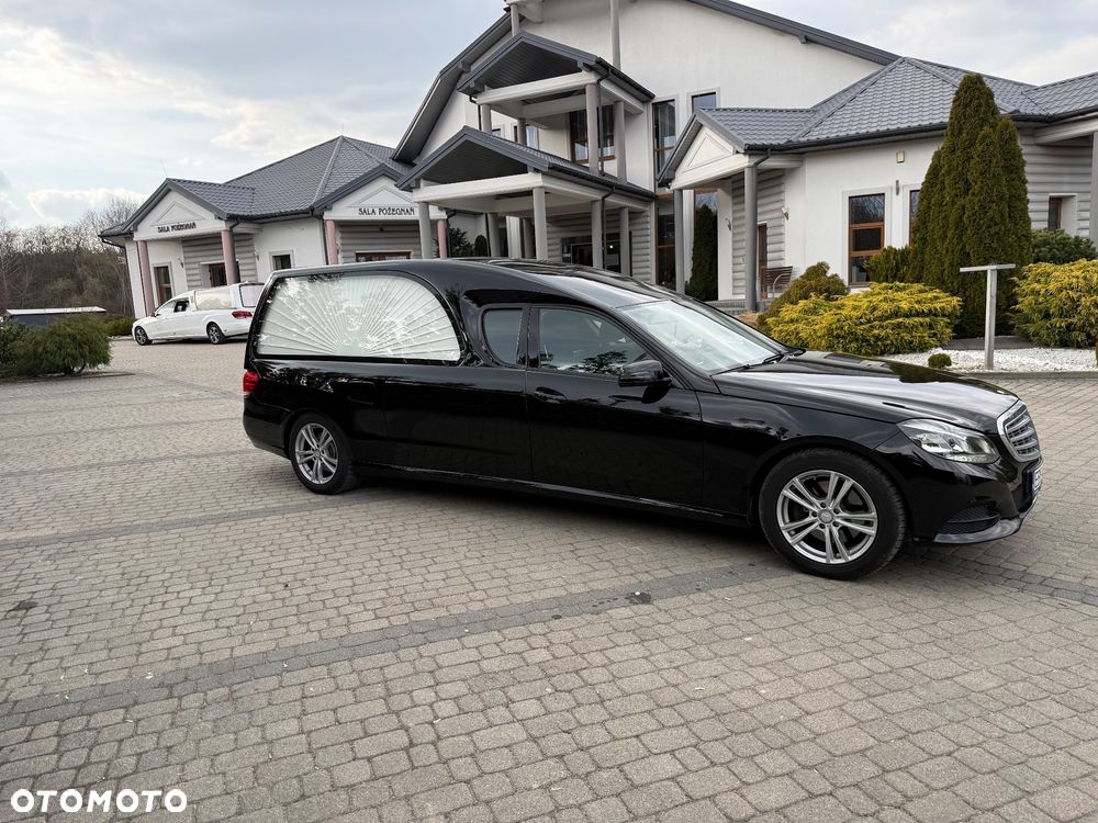 Mercedes-Benz Klasa E - 4