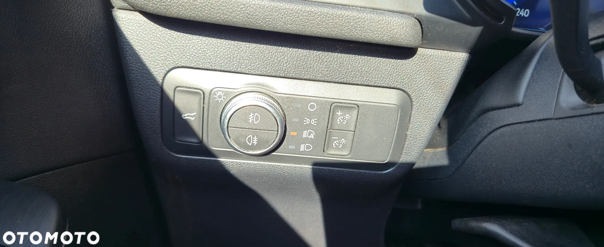 Ford Kuga 1.5 EcoBlue FWD ST-Line X - 28