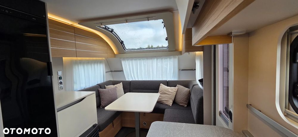 Adria Adora 542 UL Mover Isabella Przedsionek Doposażona - 3