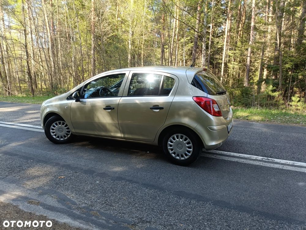 Opel Corsa 1.2 16V Enjoy - 23