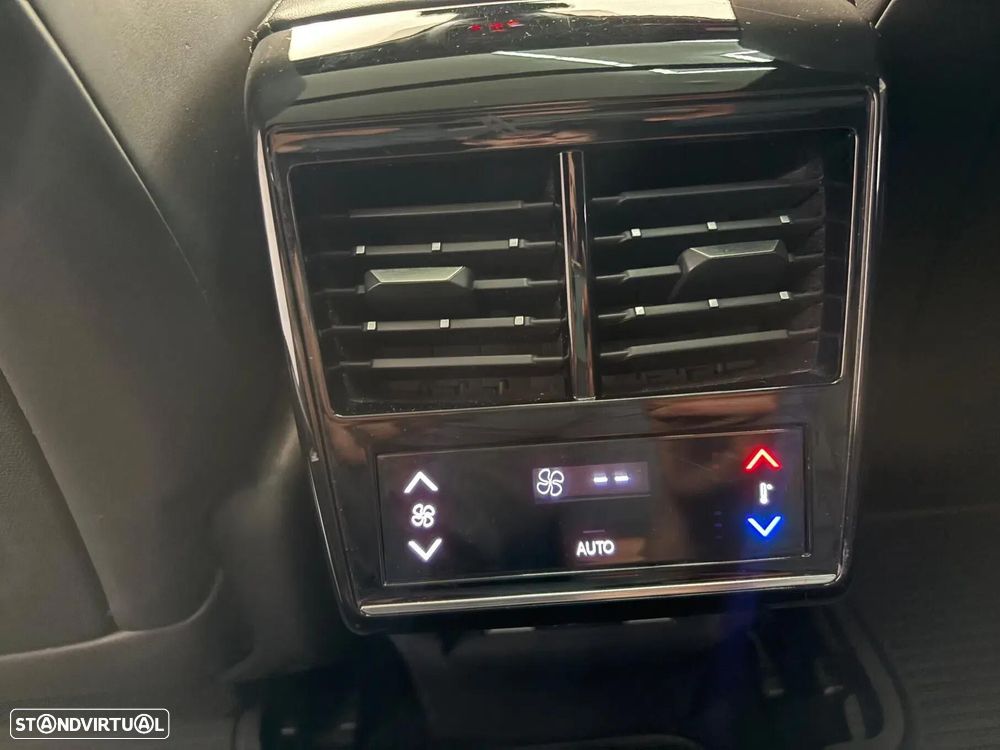 DS DS7 Crossback - 22
