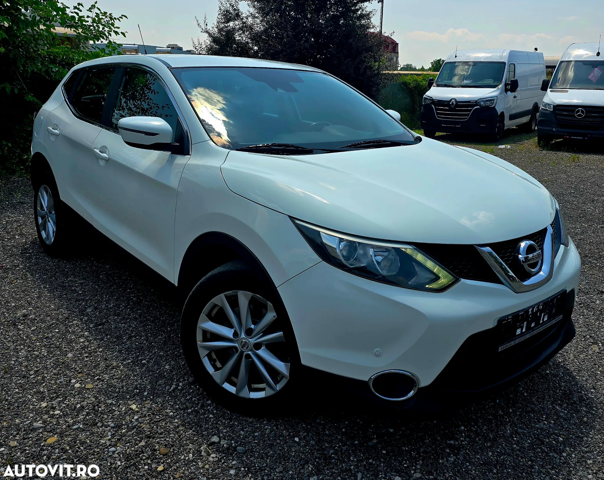 Nissan Qashqai 1.6 DCI Start/Stop X-TRONIC Acenta - 2