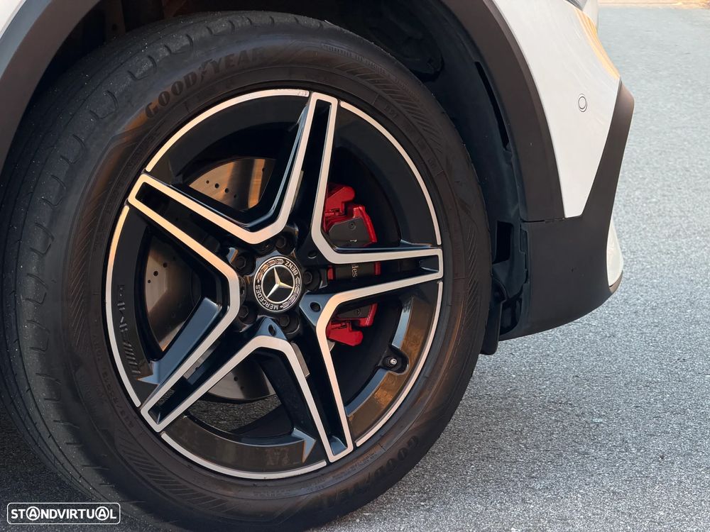 Mercedes-Benz GLB 180 d AMG Line - 14