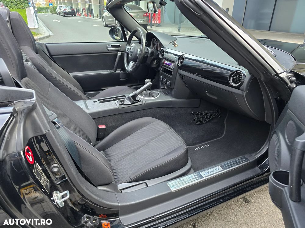 Mazda MX-5 - 6