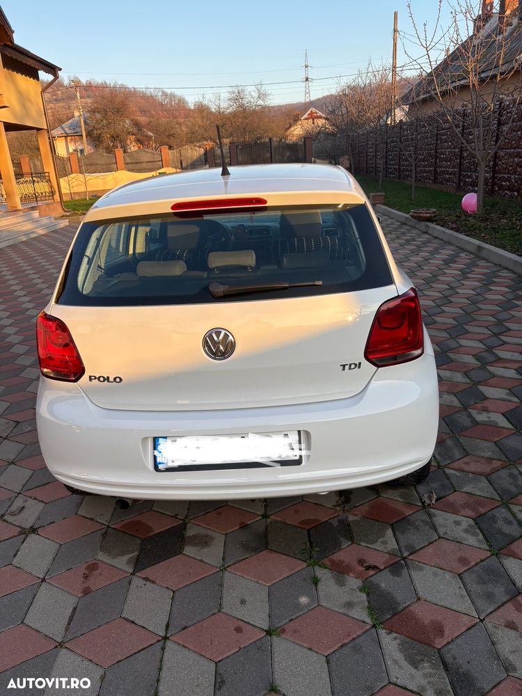 Volkswagen Polo 1.6 TDI Comfortline - 6