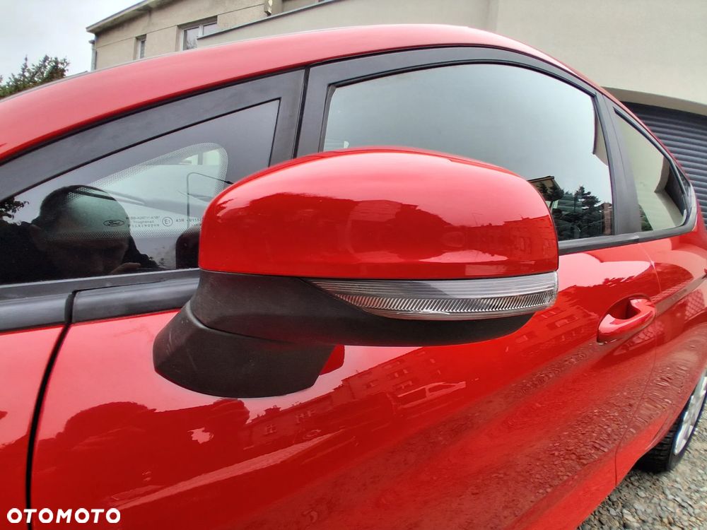 Ford Fiesta - 24