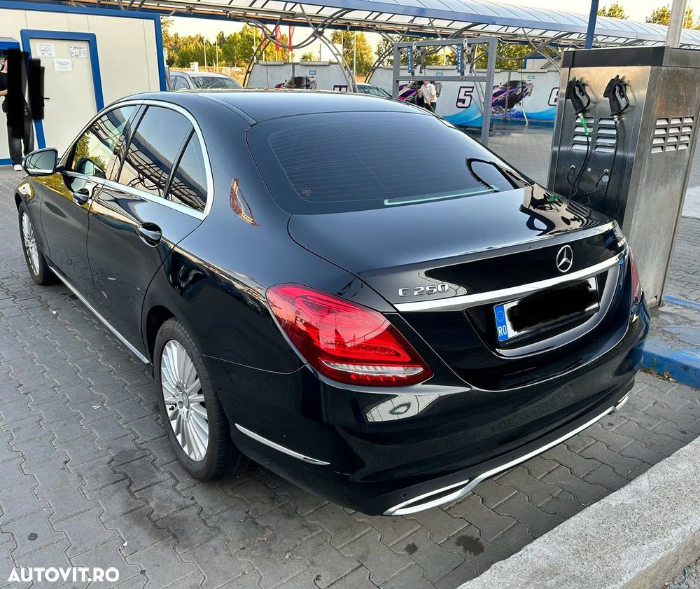 Mercedes-Benz C 250 BlueTec 4M - 13