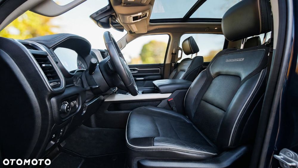Dodge RAM 5.7 4x4 - 10