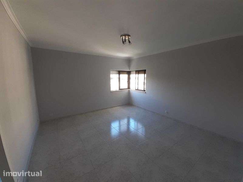 Apartamento T2 Infantado Loures - Grande imagem: 3/10