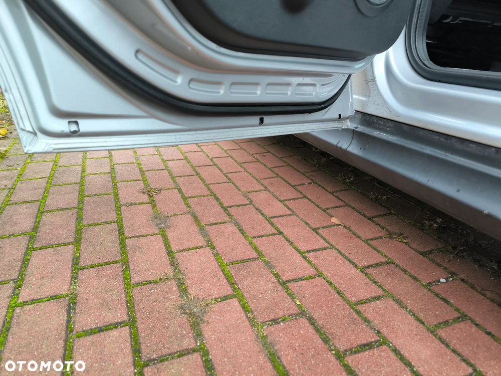 Mercedes-Benz Klasa A 160 BlueEFFICIENCY - 26