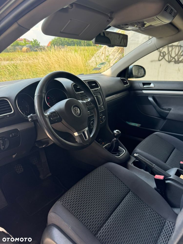 Volkswagen Golf 1.6 TDI DPF BlueMotion - 12