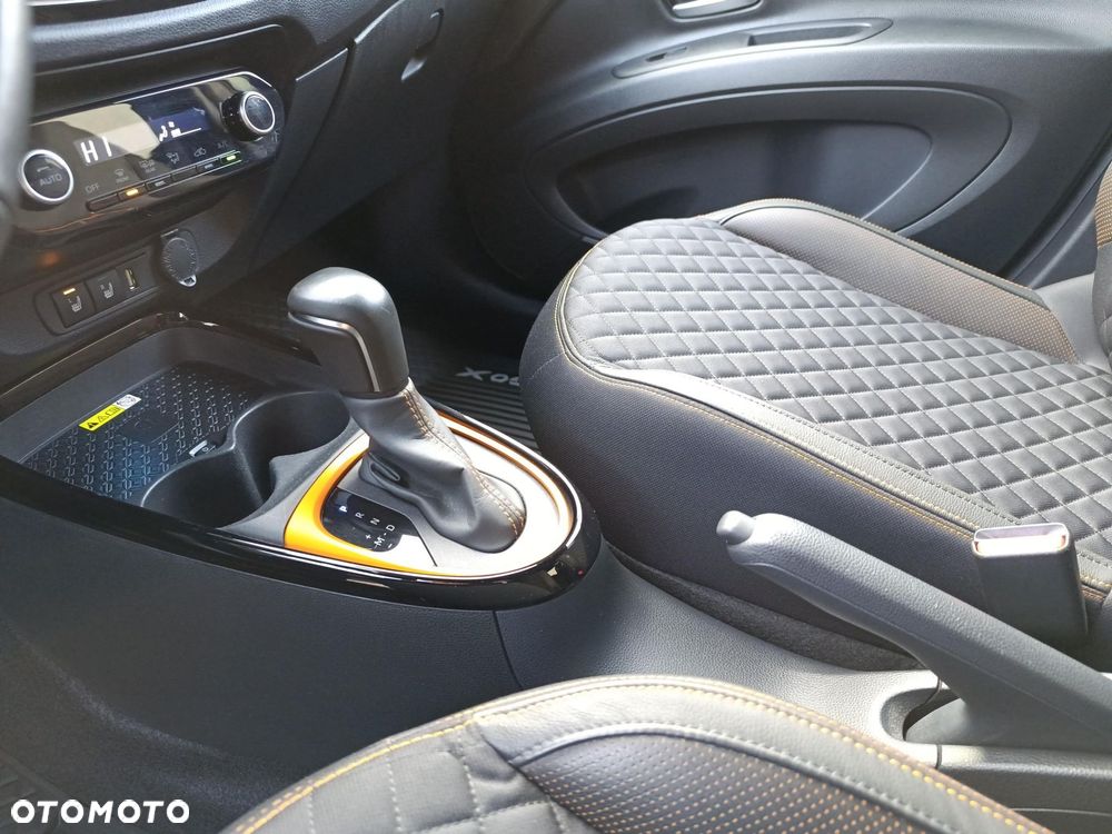 Toyota Aygo X 1.0 VVT-i Limited CVT - 26