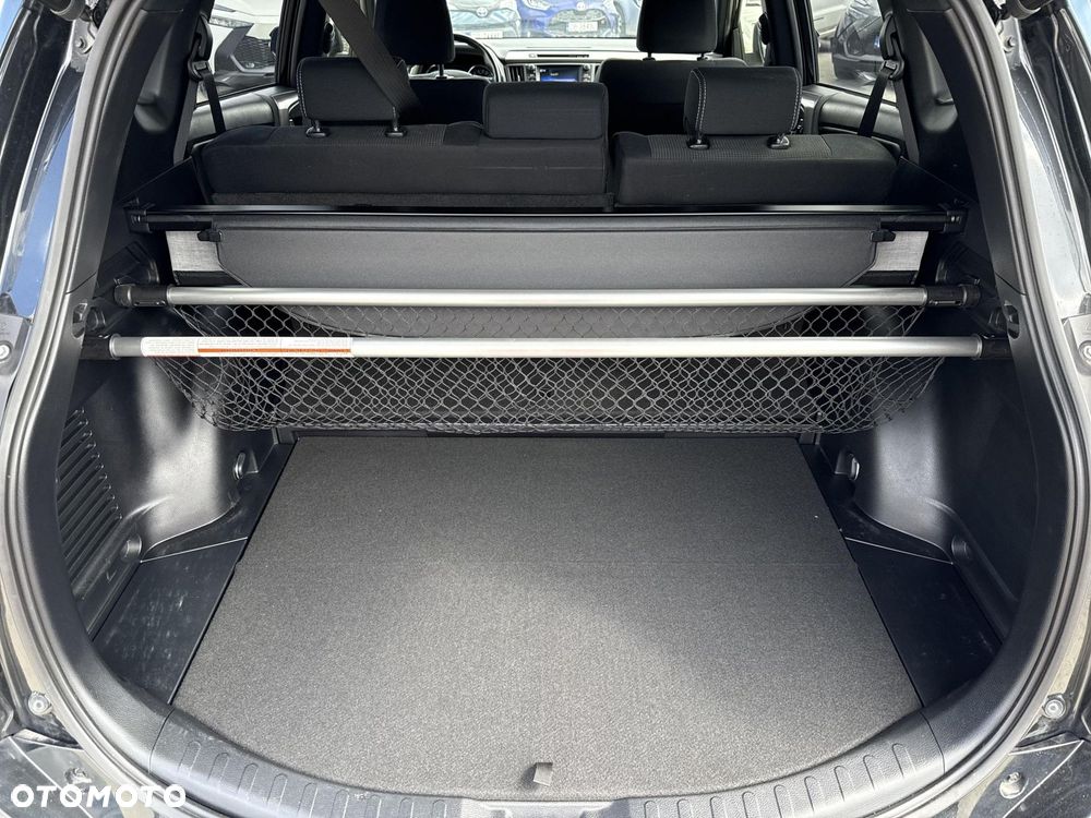 Toyota RAV4 Hybrid Premium 4x4 - 25