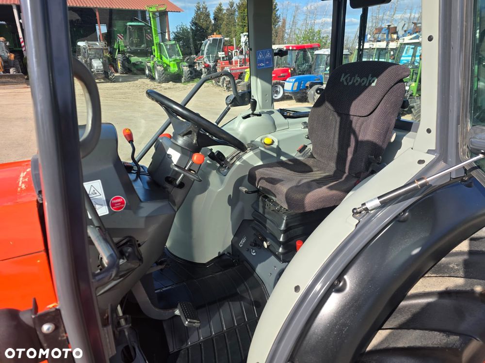 Kubota M8540 NARROW - 11