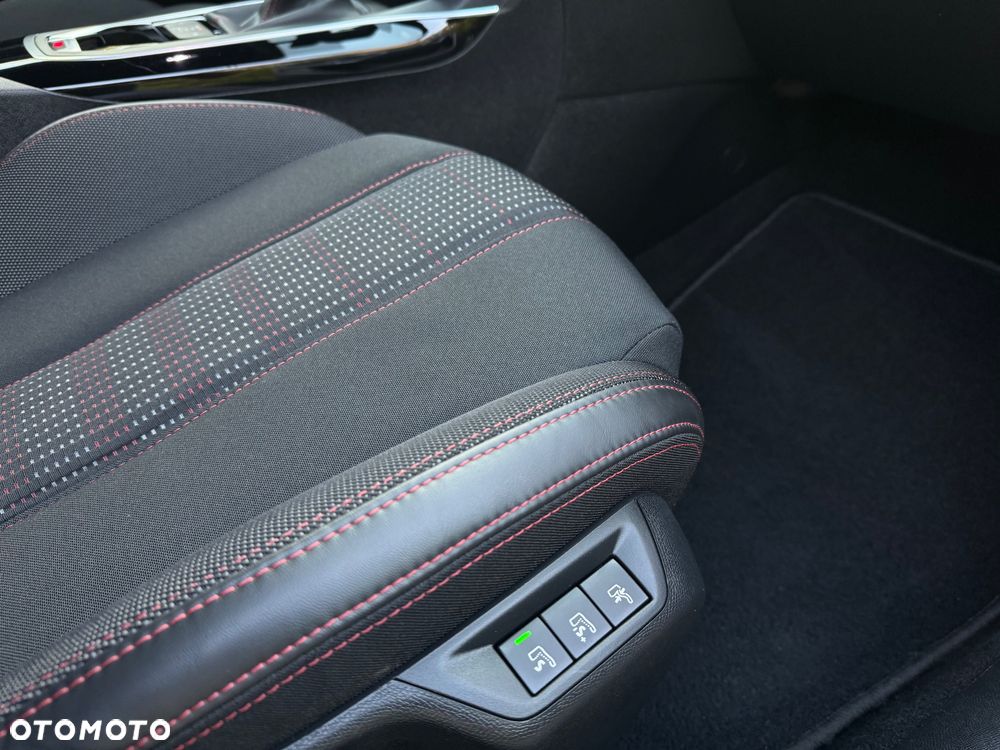 Peugeot 308 BlueHDi 150 EAT6 Stop & Start GT-Line Edition - 35