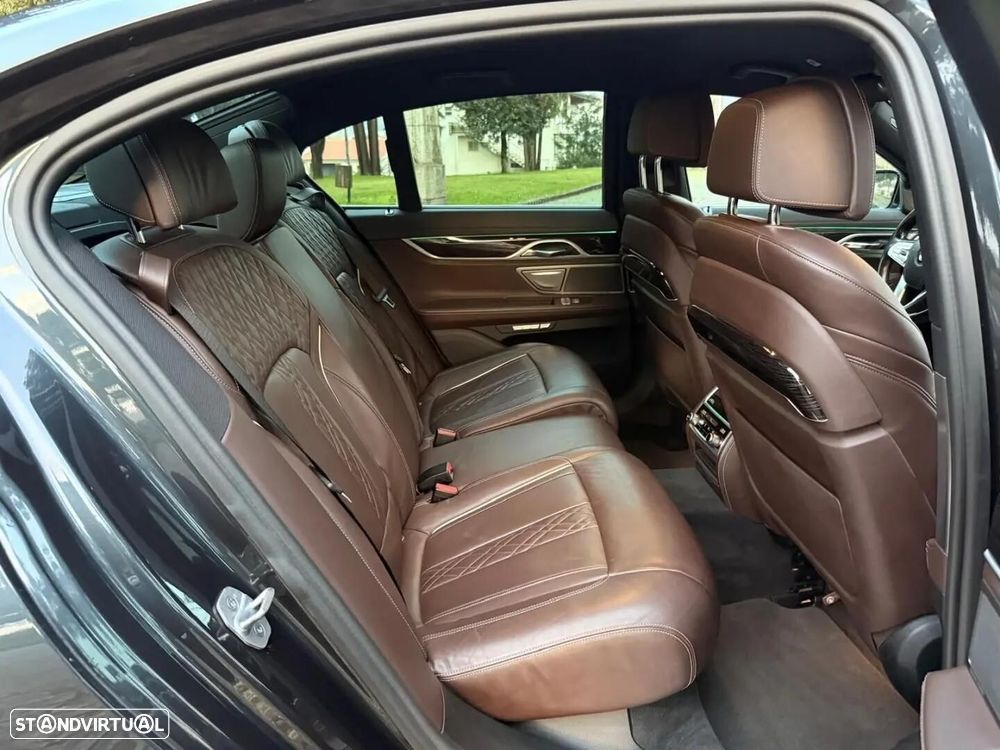BMW 730 - 15
