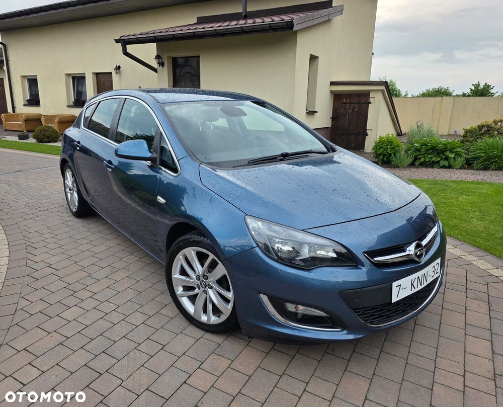 Opel Astra 1.4 T Sport - 1