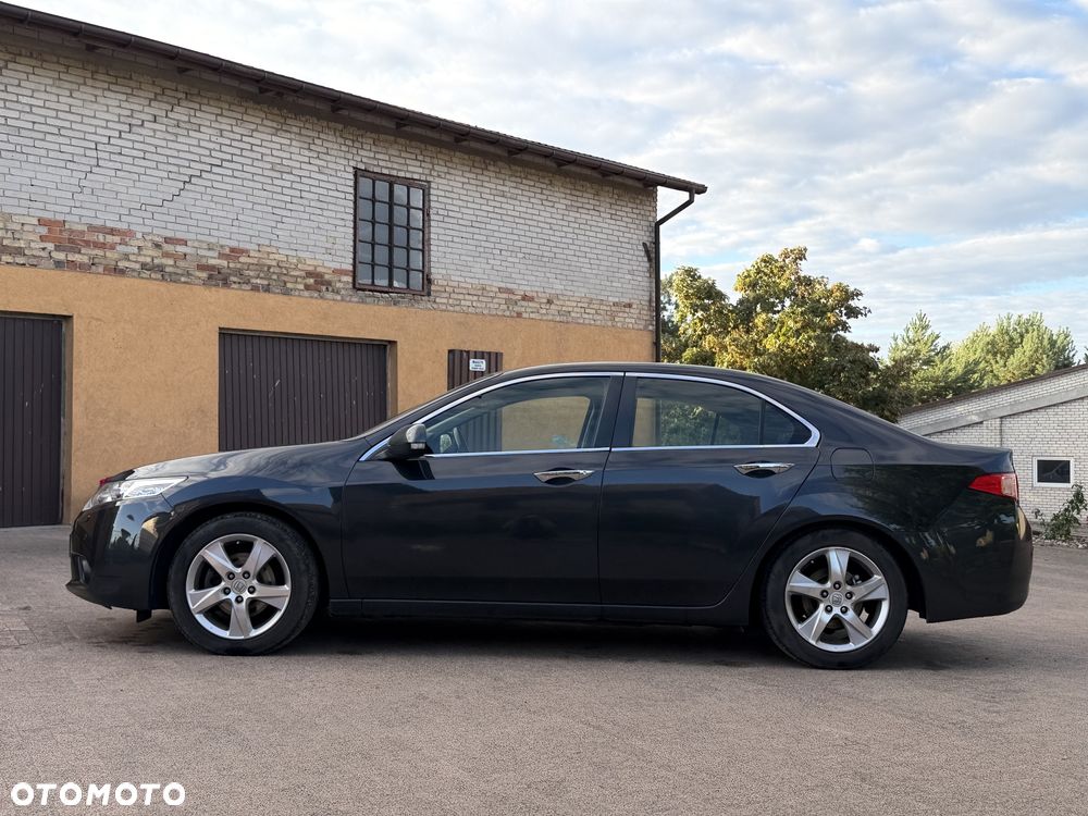 Honda Accord 2012 photo 4