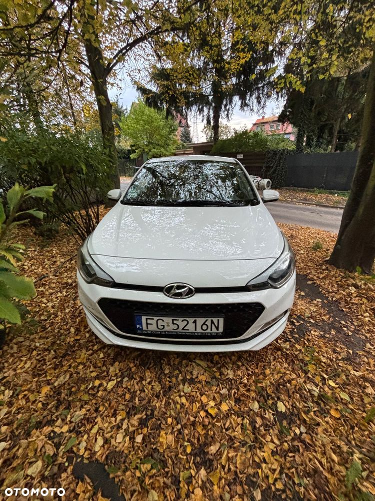 Hyundai i20 1.2 BlueDrive Elegant - 1