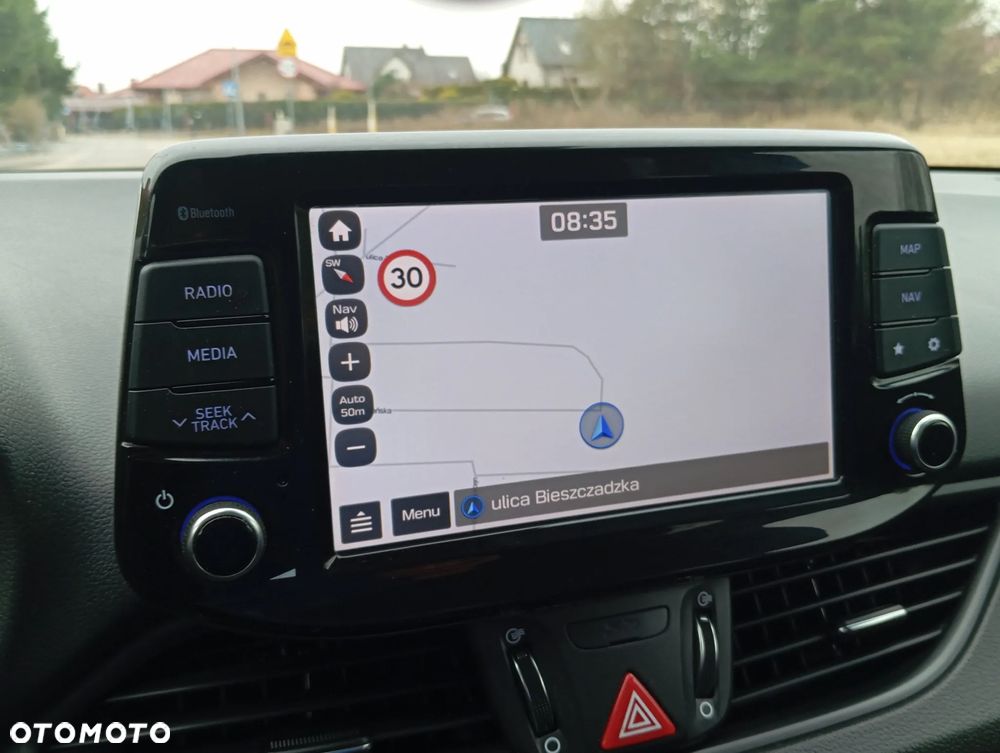 Hyundai i30 blue 1.6 CRDi Premium - 12