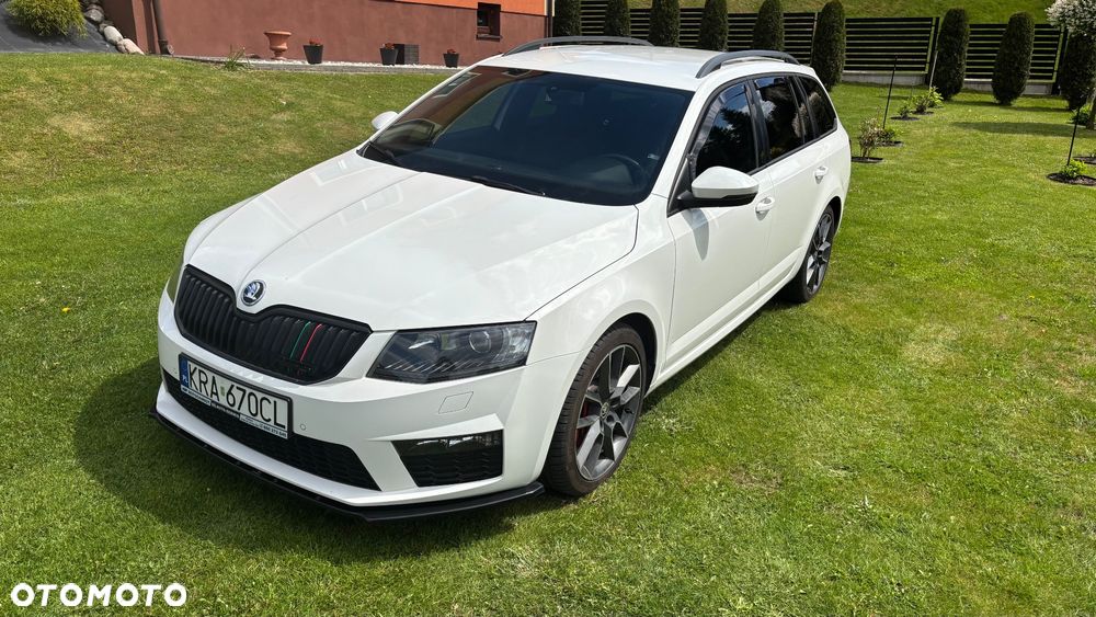 Skoda Octavia 2.0 TDI RS DSG - 12