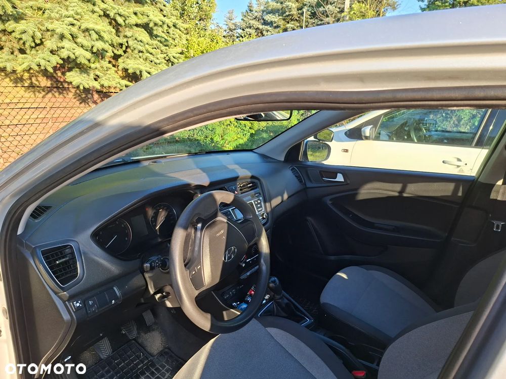 Hyundai i20 1.2 Classic - 3