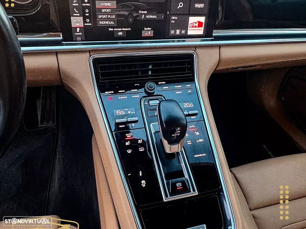 Porsche Panamera Turbo S - 10