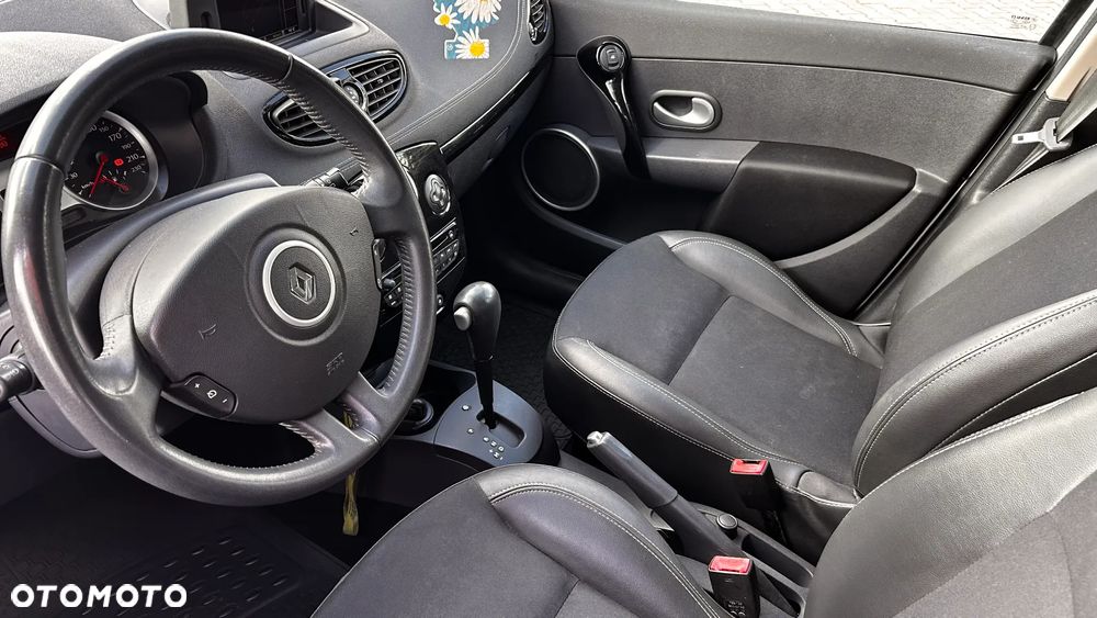 Renault Clio 1.6 16V Night&Day - 6