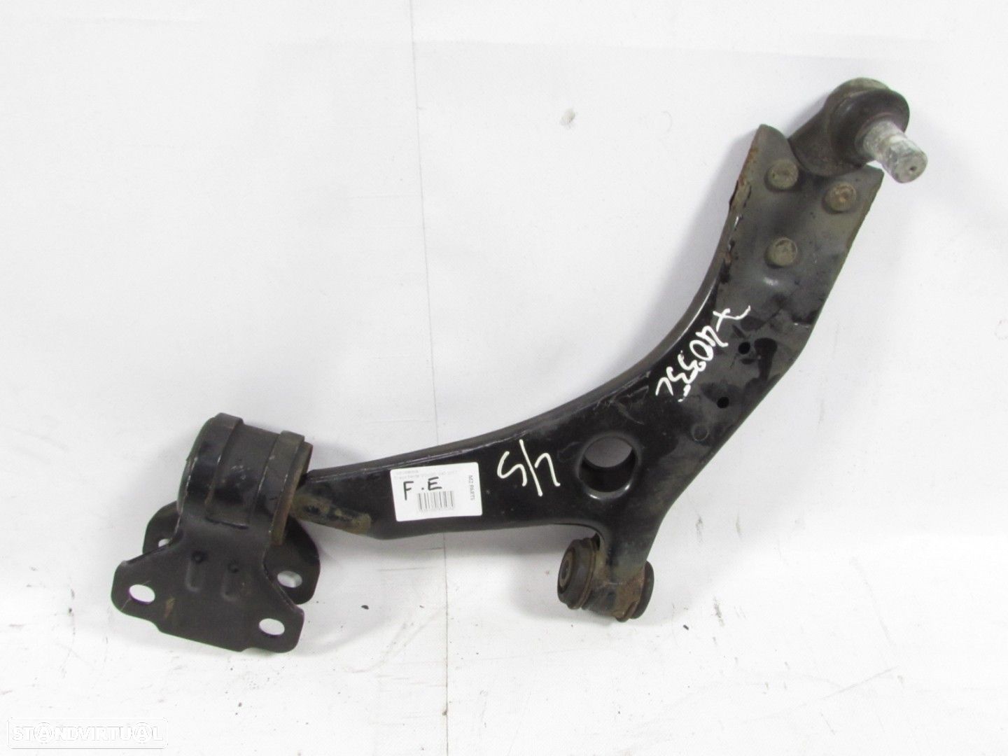 Braço Esquerdo/Frente Seminovo/ Original VOLVO V40 Hatchback (525, 526) - 1