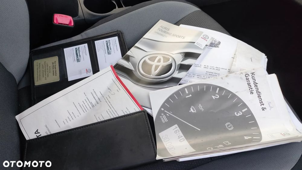 Toyota Auris 1.33 Dual-VVT-i Comfort - 11