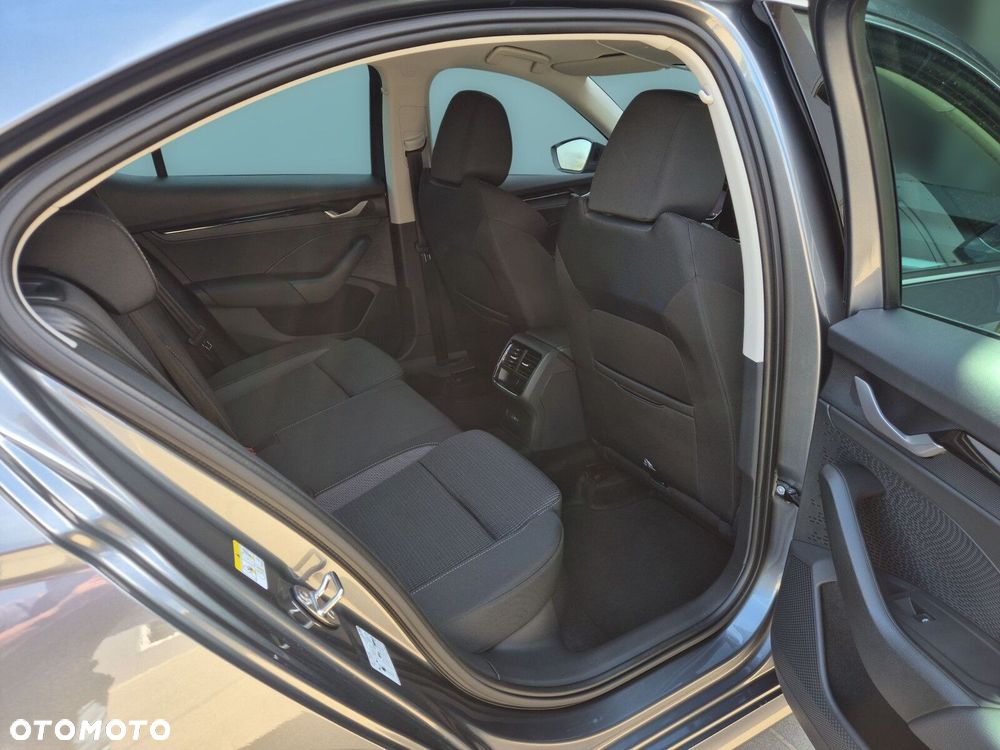 Skoda Octavia 2.0 TSI Drive Selection 4x4 DSG - 16