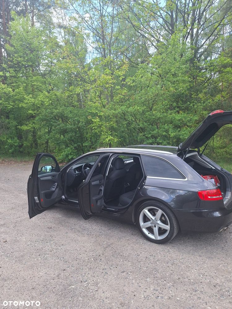 Audi A4 Avant 2.0 TDI - 10