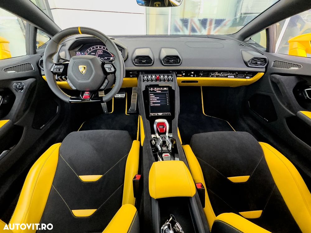 Lamborghini Huracan - 16