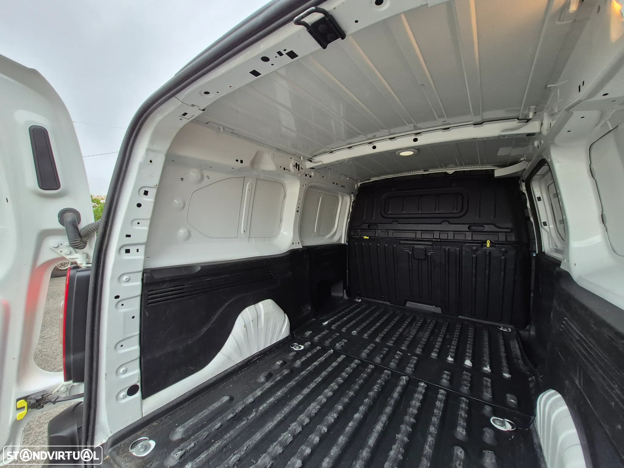 Toyota Proace LONGA - 2021 | GARANTIA | 3 LUG. - 9