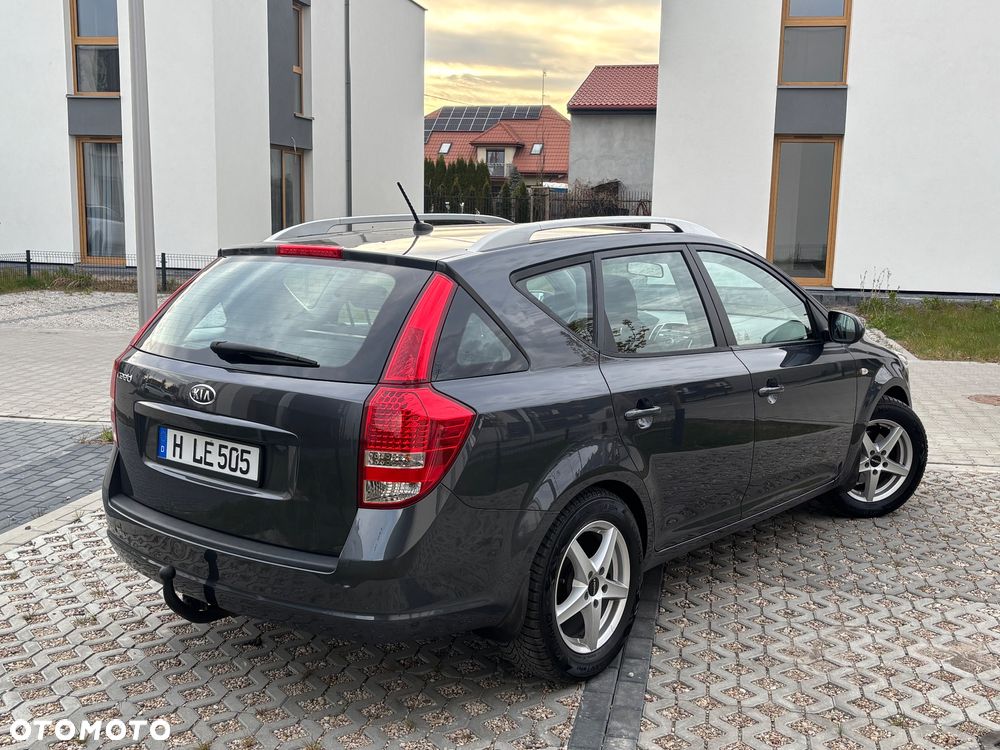 Kia Ceed 1.4 CVVT Spirit - 9