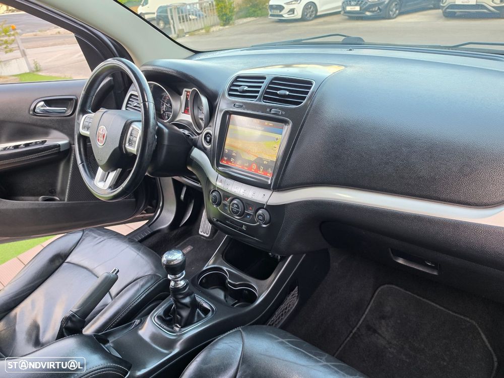 Fiat Freemont 2.0 M-Jet BlackCode - 26