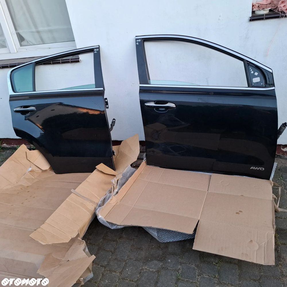 KIA SPORTAGE IV 4 15- DRZWI PRAWA STRONA PRZÓD PRAWE TYŁ PRAWE CZARNE 1K DEMONTAZ W KOLOR - 4