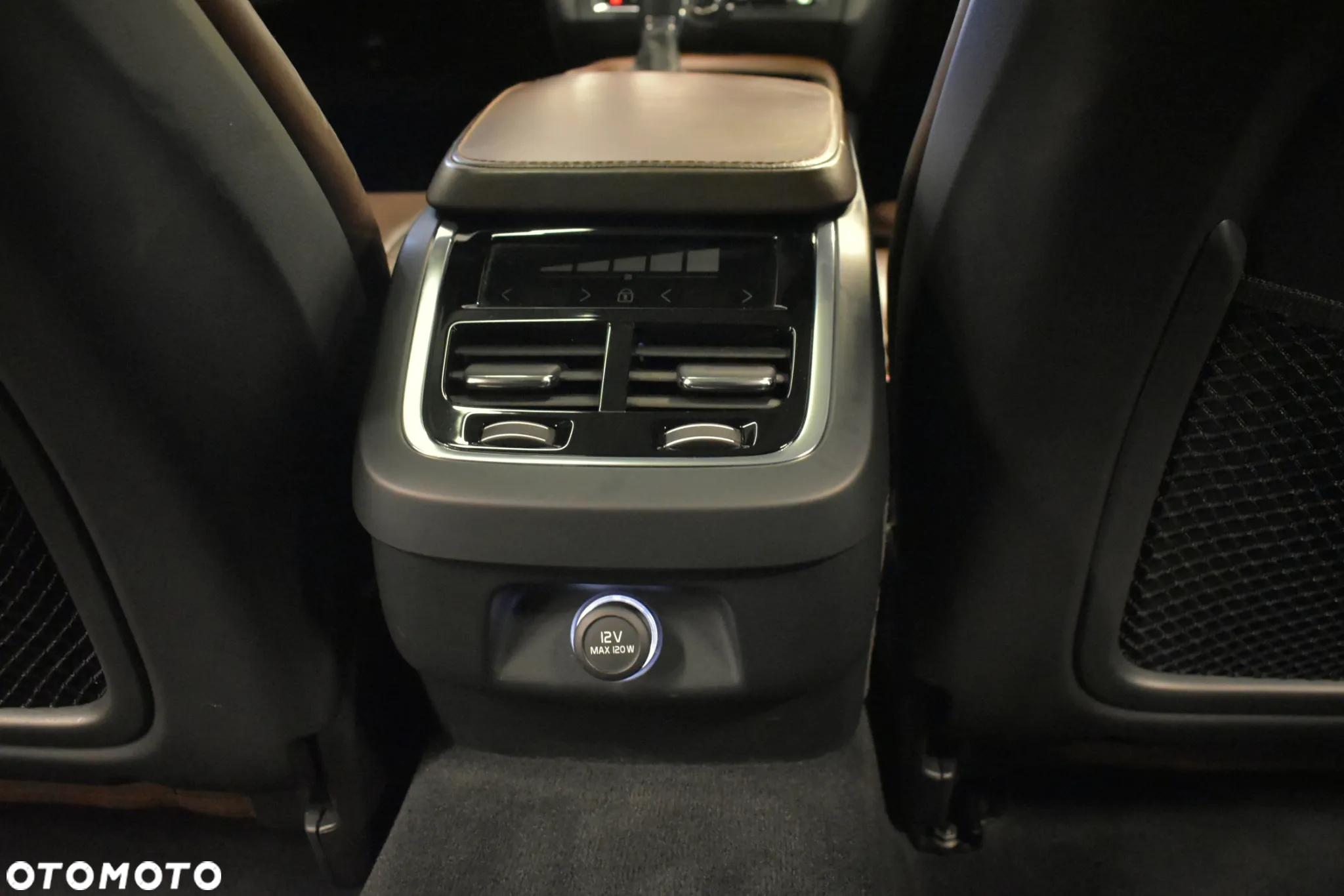 Volvo V90 T6 AWD Geartronic Inscription - 18
