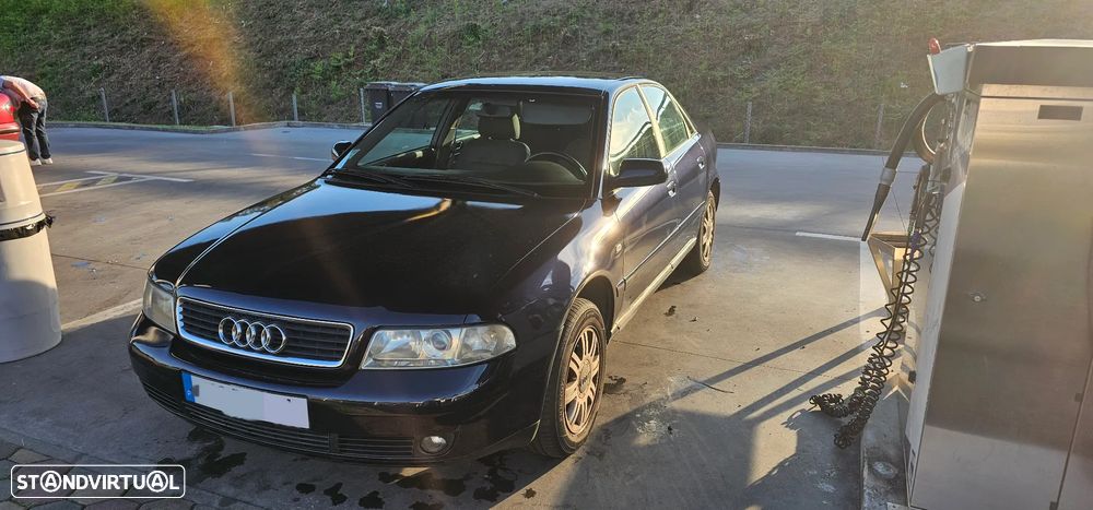 Audi A4 1.9 TDI m5 - 4